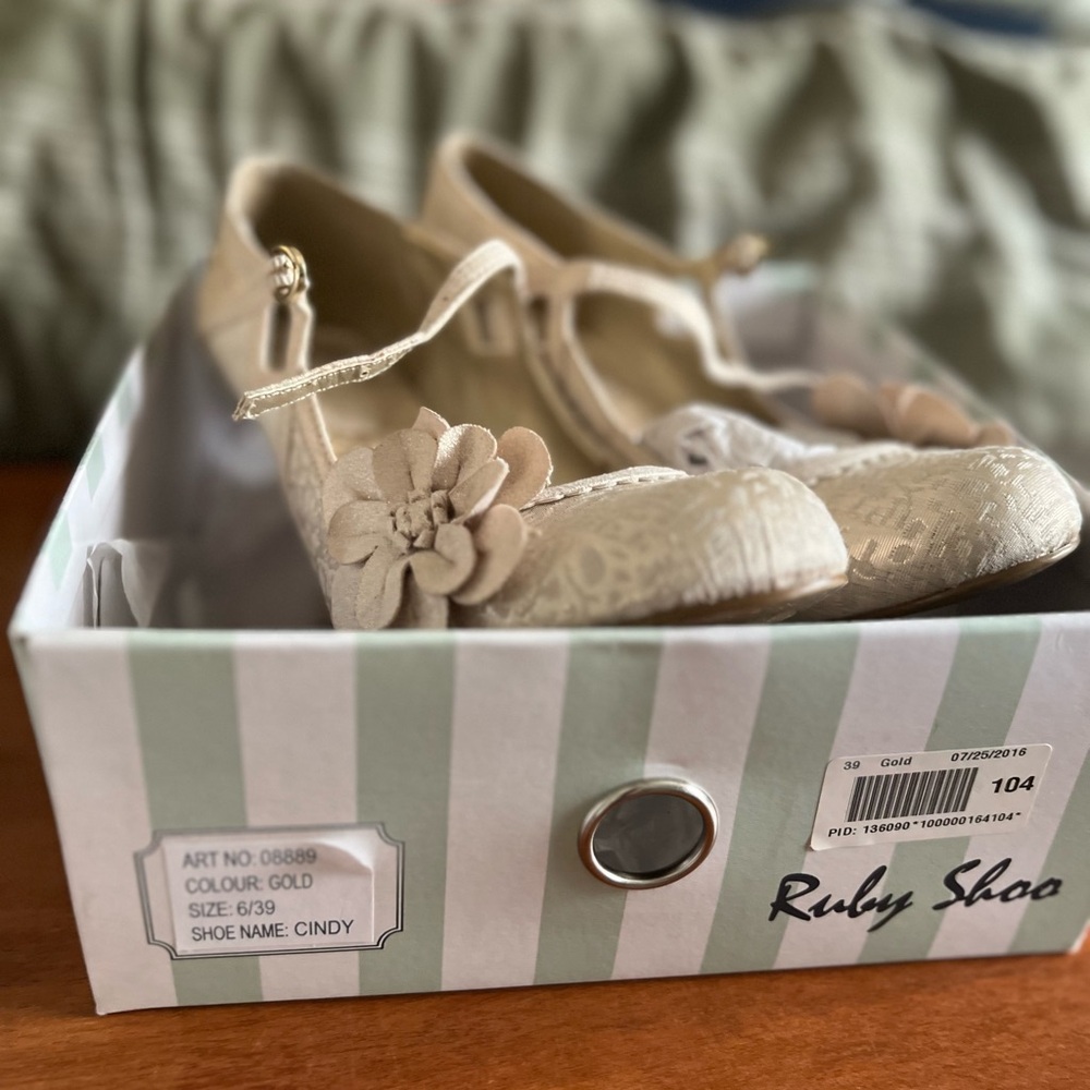 Shoes, heels, high heels, wedding shoes. 

Only worn once for my wedding in 2017